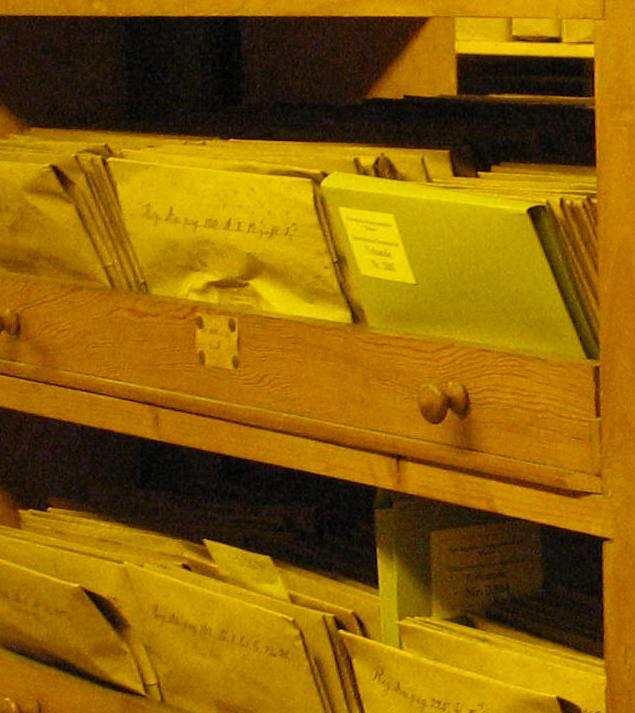 Bild Aktenschrank